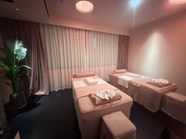 成都名人酒店spa,按摩力度适中,服务周到热情!