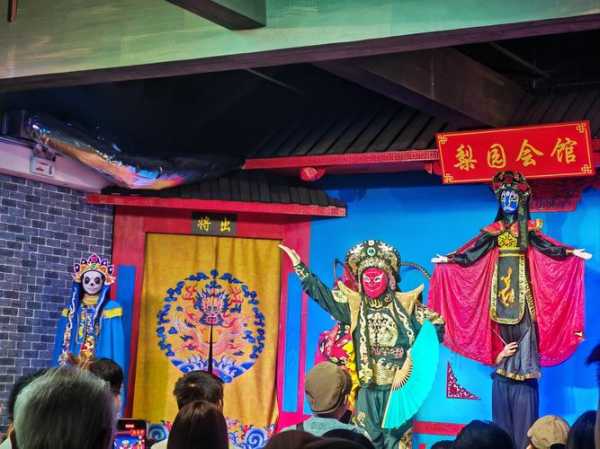成都男士会馆介绍