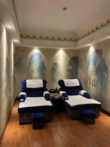 去了佛山足浴会所,推荐您看看专业spa