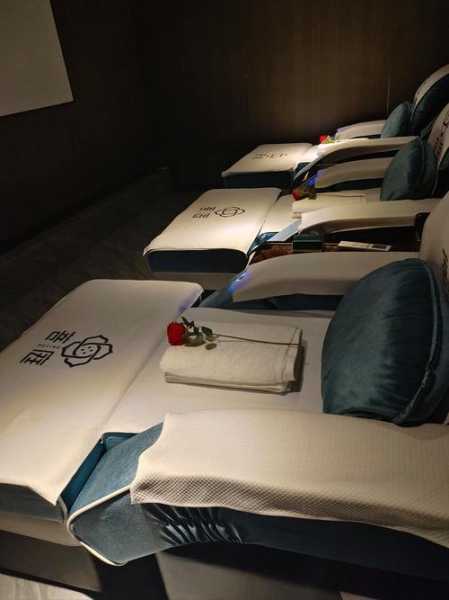 去了青岛足疗会所,做精油spa好好感受