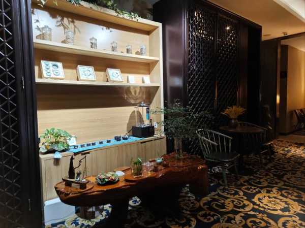 去了北京足疗会馆,这家店的风格,真让人眼前一亮