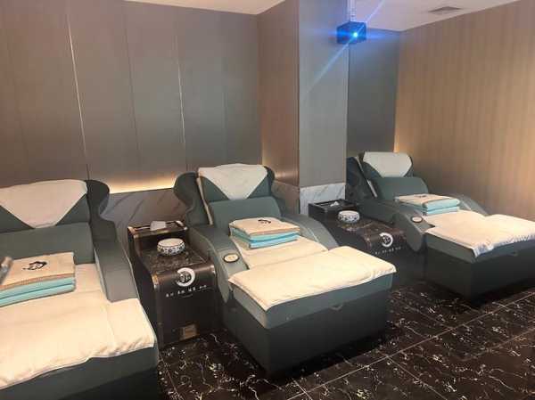 去了深圳足疗会馆,舒适的spa体验让您享受慢生活