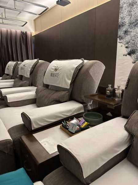 前天去北京按摩会所店，来就给你完美的体验
