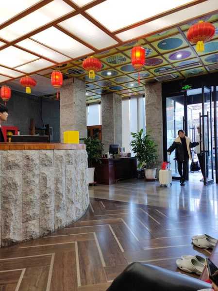 上个月去了青岛桑拿会所店,环境好服务热情