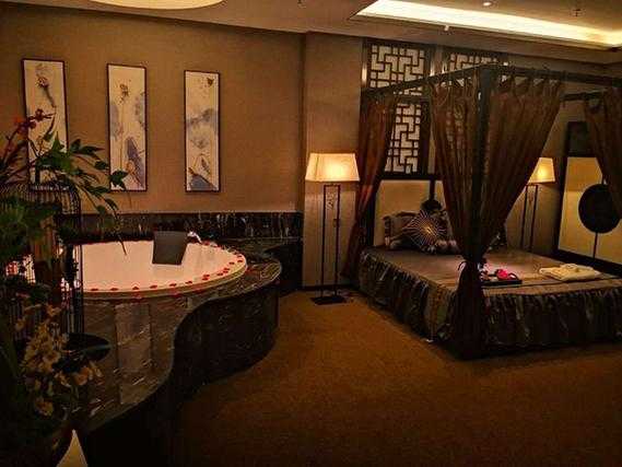上个月去了杭州足浴会所店,陪伴与养生都不误