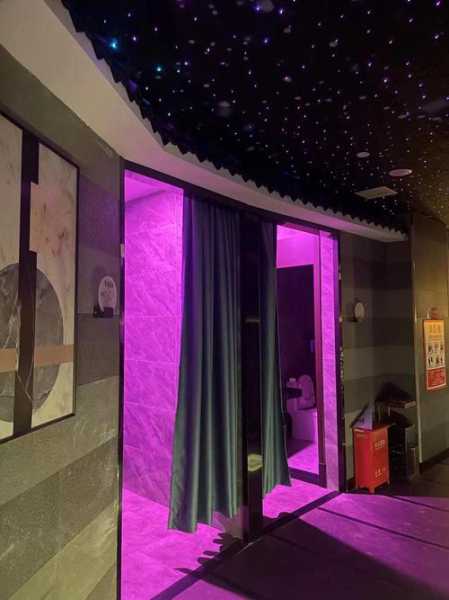 前天去沈阳油压会所店,这家店的风格,真让人眼前一亮