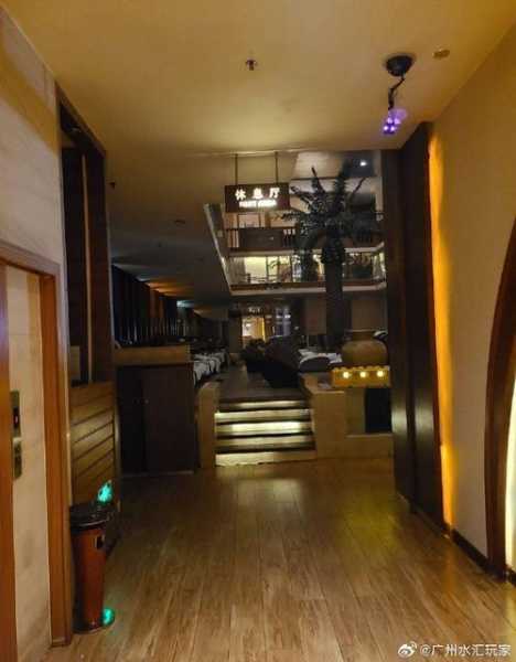 前天去深圳桑拿会所店,无声无息里,把时光凝固。