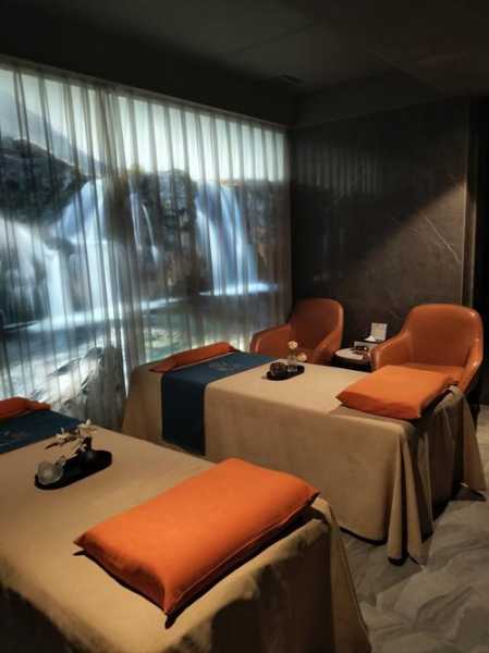 上个月去了济南解压会所,推荐您看看专业spa