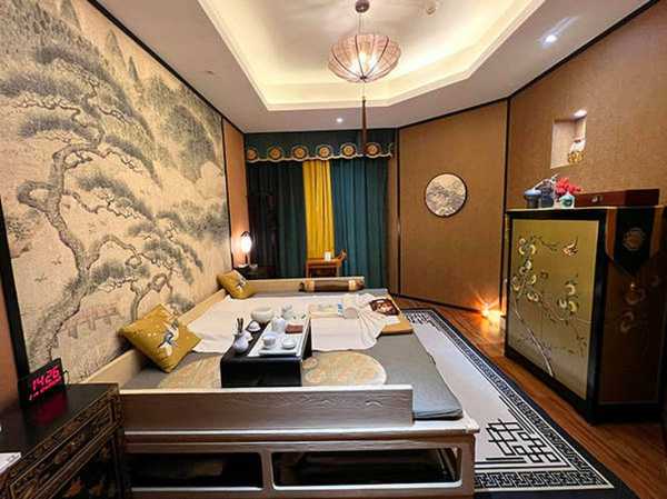 前天去杭州桑拿会所店,无声无息里,把时光凝固。