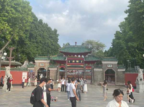 前天去佛山休闲会馆,平时的匆匆,不如休闲放松一刻