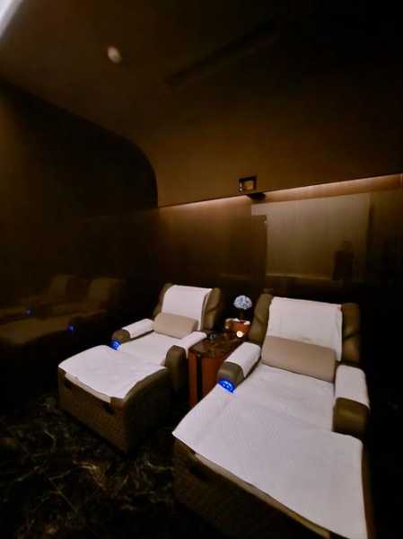 上个月去了上海足疗会所店,让您向往和陶醉的地方