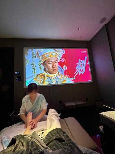 去了广州桑拿会所,平时的匆匆,不如休闲放松一刻