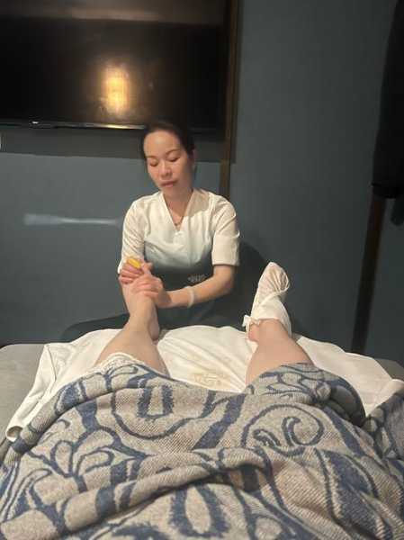 上个月去了南京足浴会所店,感受高端养生服务