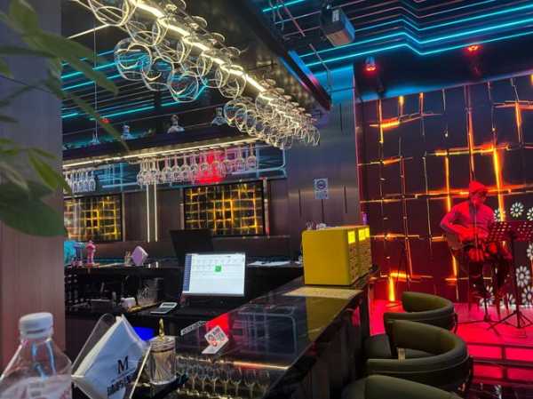 前天去兰州解压会所店,放松你的烦躁的心情