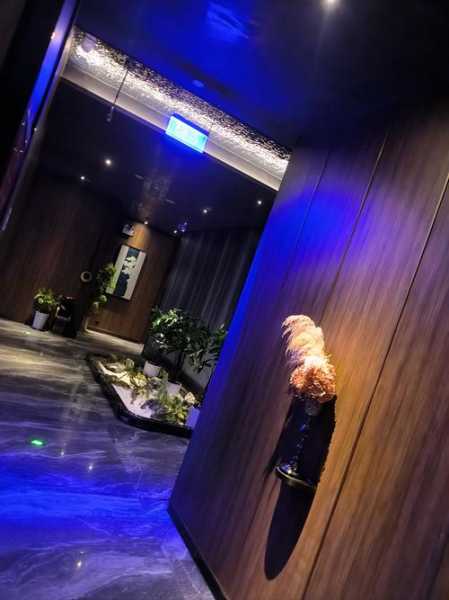 去了兰州足浴会所店,这家店的风格,真让人眼前一亮