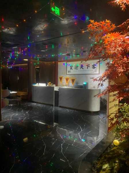 前天去成都水疗会所店,无声无息里,把时光凝固。