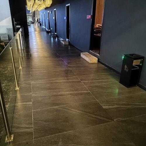 前天去昆明足浴会所店,经常和朋友一起去