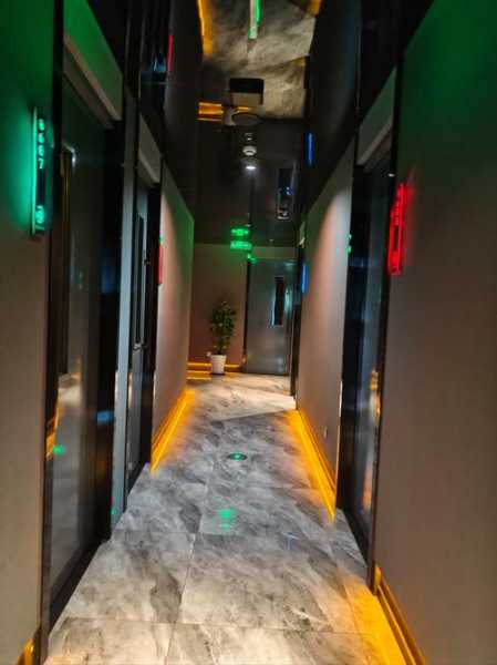 去了上海足浴会所店，绝对豪华的养生休闲会所