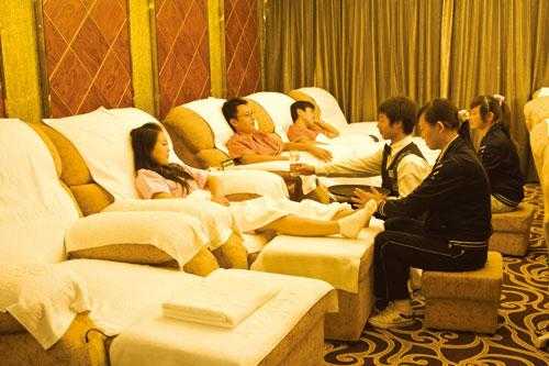 前天去沈阳男士spa会所店,绝对豪华的养生休闲会所