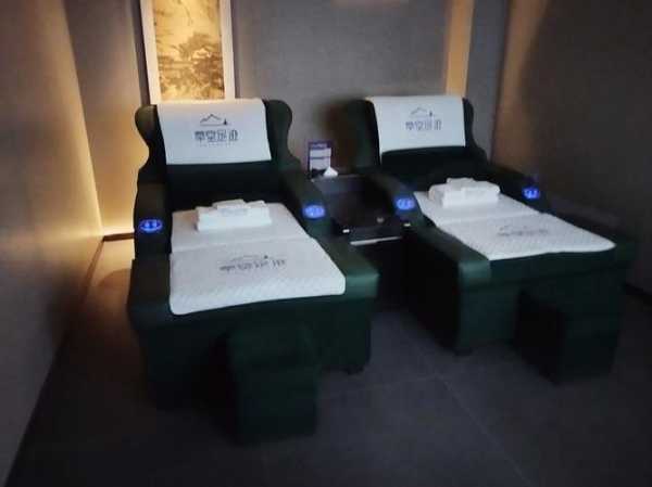 上个月去了石家庄足浴会所,平时的匆匆,不如休闲放松一刻