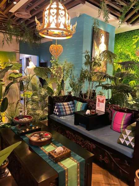 去了南昌按摩会馆,这家店的风格,真让人眼前一亮