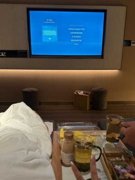 上个月去了重庆按摩会馆,享受过程很美妙!