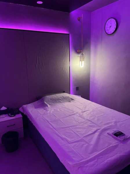 上个月去了济南洗浴会馆,推荐您看看专业spa