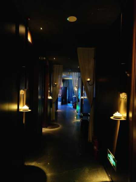上个月去了常州足浴会所店,这家店的风格,真让人眼前一亮