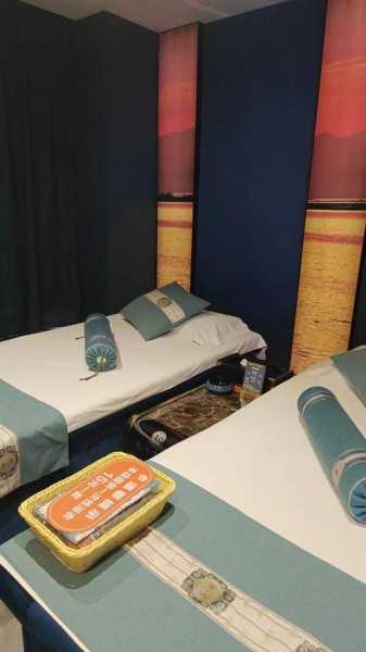 上个月去了成都足浴会所店,推荐您进来看看,让您满意的