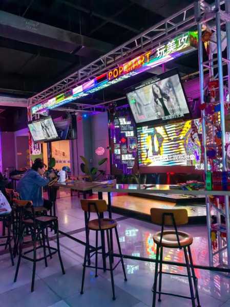 前天去青岛休闲会所店,不一样的体验让你打开眼界