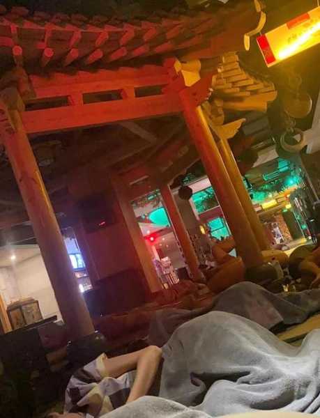 前天去青岛洗浴会馆,体验完人生没有遗憾