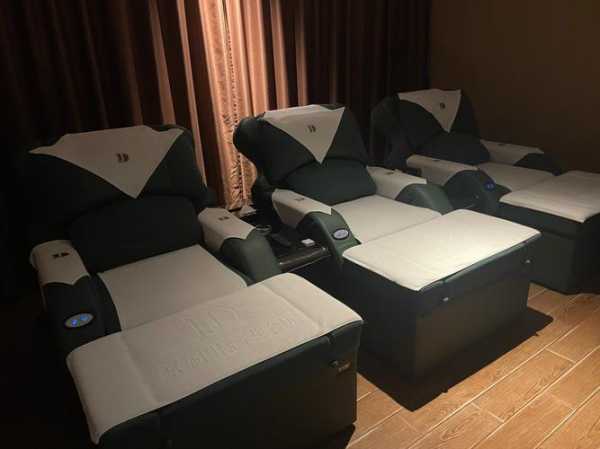 上个月去了北京按摩会所,力荐五星推荐