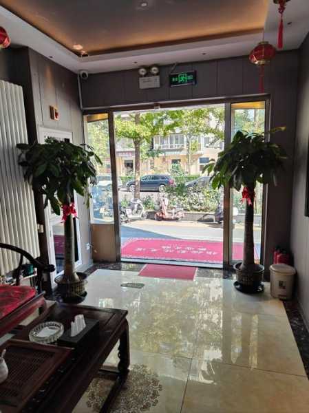 上个月去了北京推拿会所店，环境好服务热情