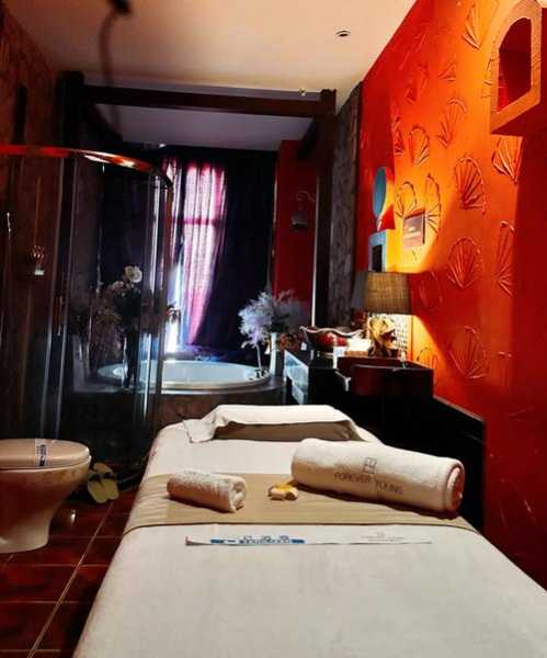 上个月去了南京桑拿会所,推荐您看看专业spa