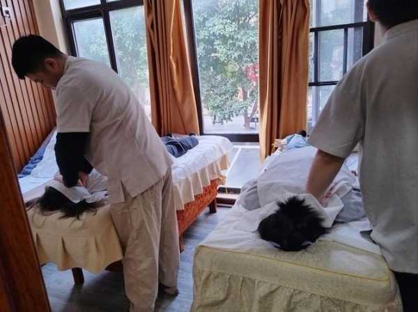 上个月去了济南推拿会馆,无微不至的贴心服务