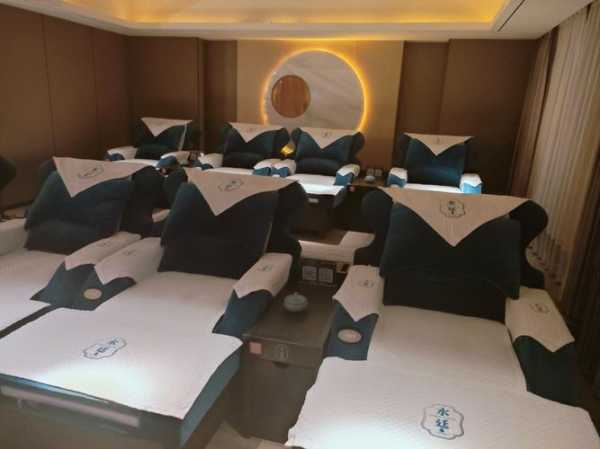 上个月去了深圳足疗会所店,所有的美好在这一刻出现