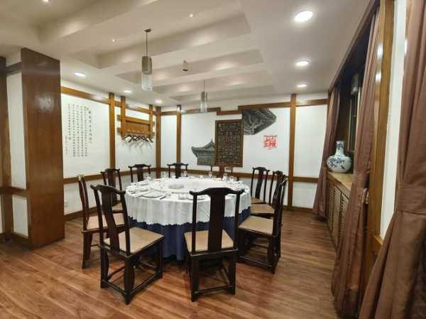 上个月去了保定休闲会所,刚体验完就忍不住分享出来
