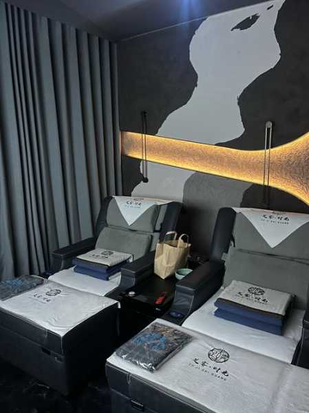 上个月去了重庆按摩会所店,享受独享一刻的清净