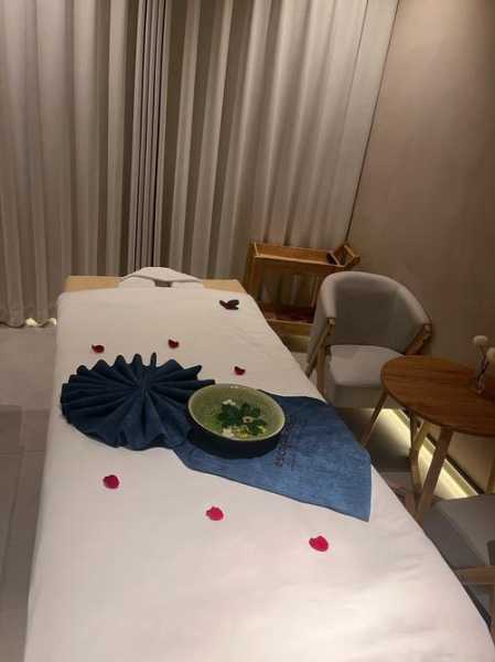 上个月去了佛山桑拿会所店,做精油spa是什么感受?