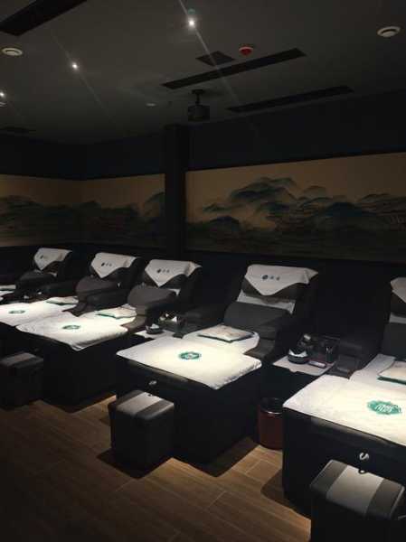 前天去成都足浴会馆,感受高端养生服务