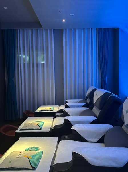 前天去成都按摩会所店,来体验过的朋友都说好