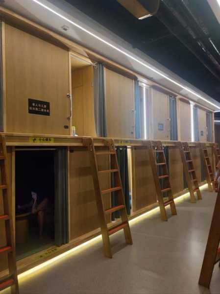 前天去上海洗浴会所店,给你优质服务体验的简单介绍