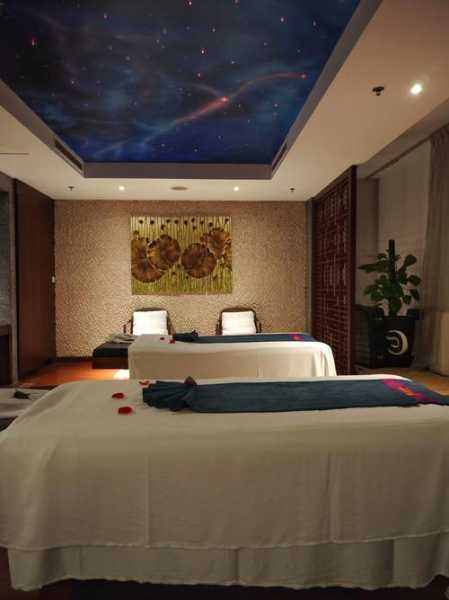 上个月去了北京洗浴会所店,舒适的spa体验让您享受慢生活