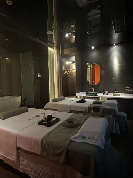 前天去成都按摩会所,做精油spa好好感受