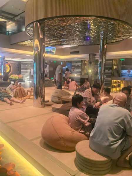 前天去郑州洗浴会所店,舒适的spa体验让您享受慢生活
