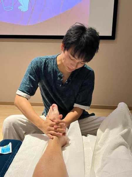 前天去南京足疗会所,来多少次都不嫌够