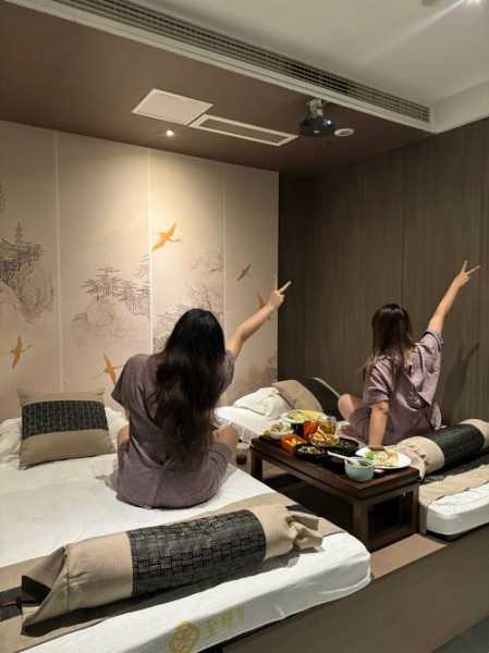 前天去重庆推拿会所,来就给你完美的体验