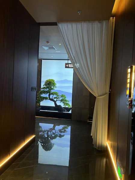 前天去杭州解压会所店,推荐您进来看看,一定让您满意的