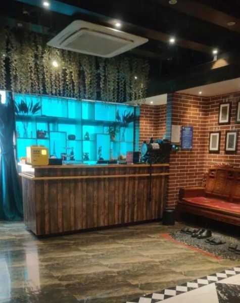 上个月去了重庆休闲会所店,这里是您放松减压的绝好去处