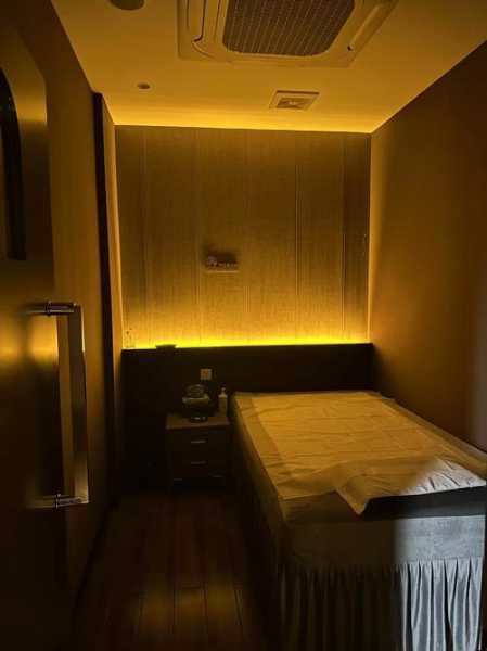 上个月去了上海按摩会所店,绝对豪华的养生休闲会所